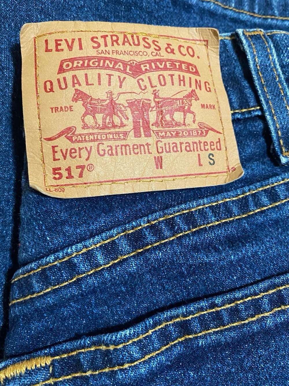 Vintage 90s Levi's 517 Slim Fit Bootcut Jeans Made in USA 3 JR S - Picture 4 of 6